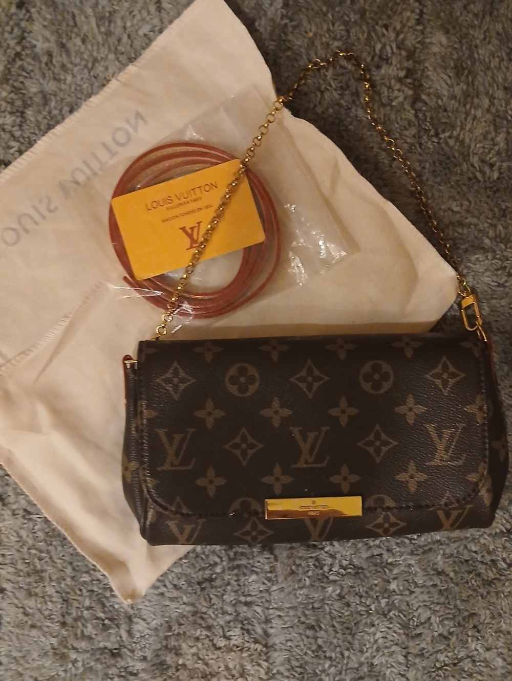 Brown Monogram Chain Wallet - Picture 1 of 11